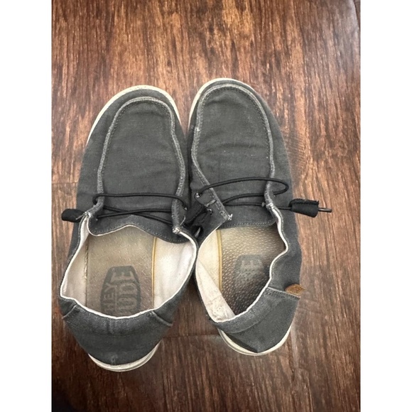 HEYDUDE Womens Shoes Size 7 Off Black Slip On Casual Lightweight Comfort Travel - Picture 5 of 5